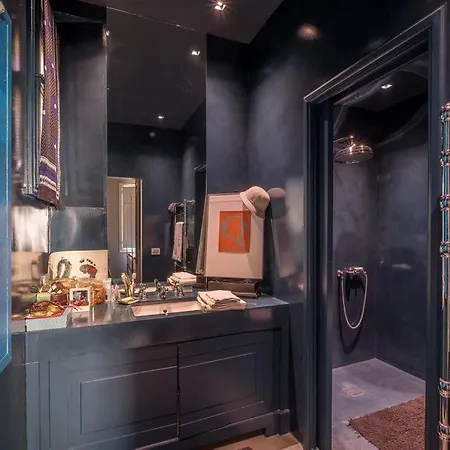 - Piazza Navona Apartment