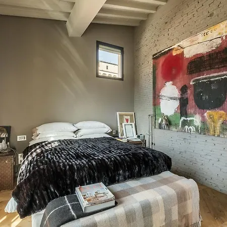 - Piazza Navona Apartment